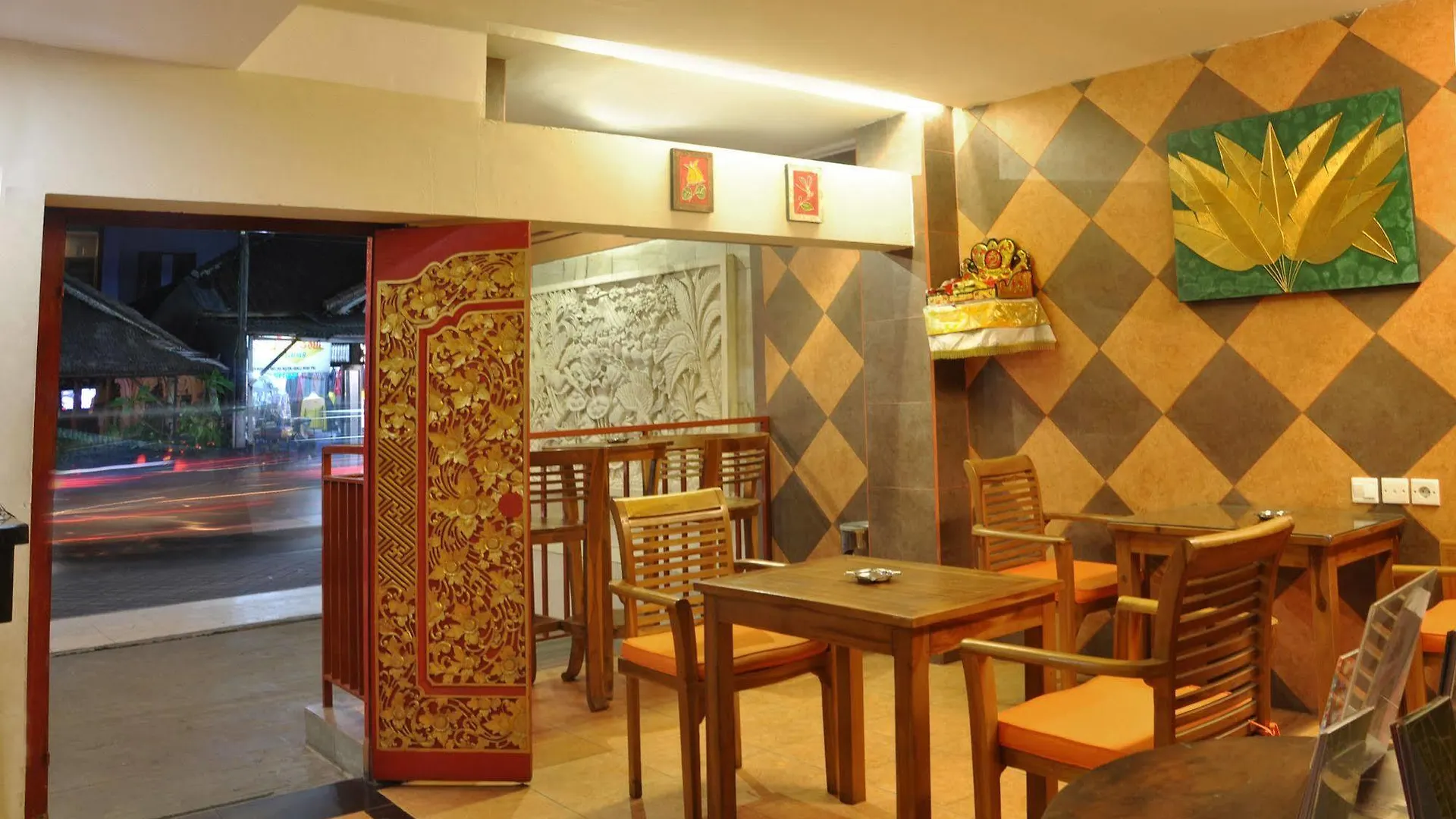 Kuta Sari House Hotel
